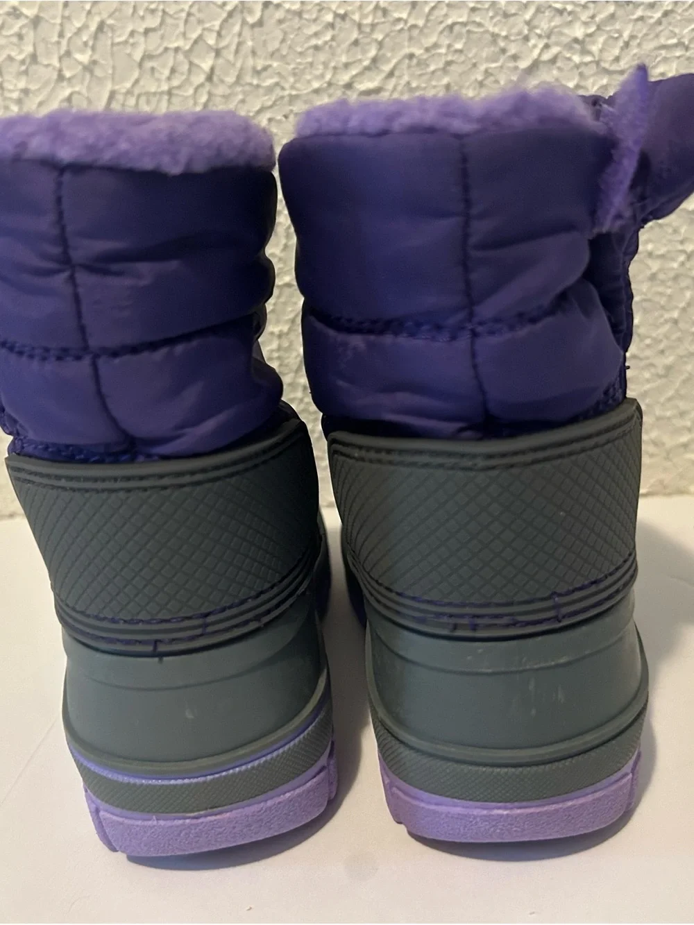 Land’sEnd 3M Thinsulate Purple and Gray Toddler Snow Boots size 5